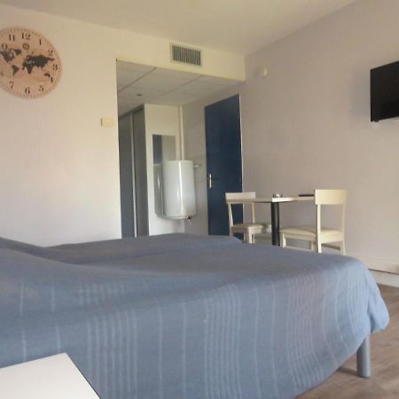 Appartement village 9 en résidence de vacances en Camargue Arles Extérieur photo